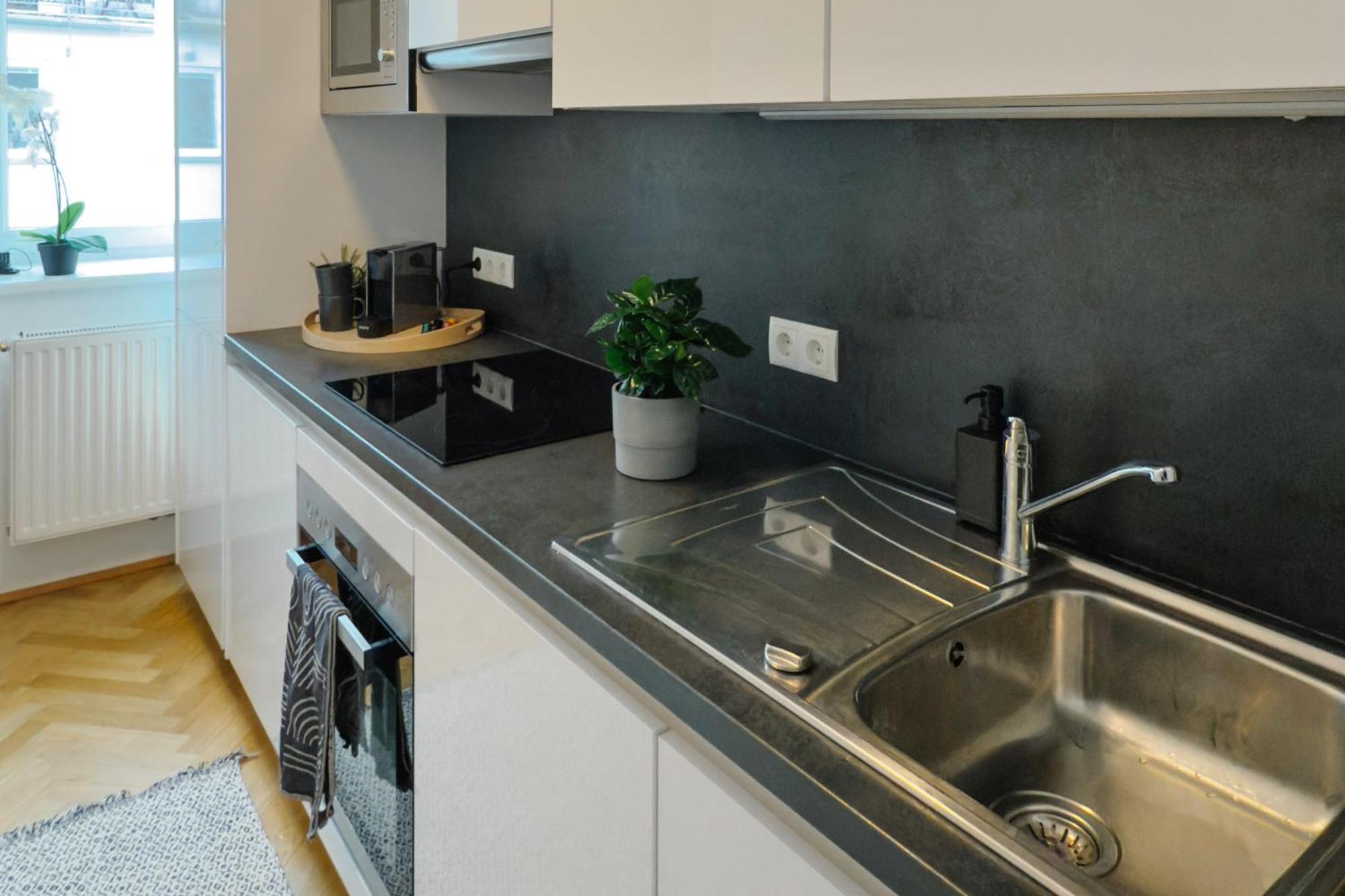 110Qm, 4 Bedrooms, Near Schoenbrunn - Axara Housing Osw 33 Vienna Esterno foto